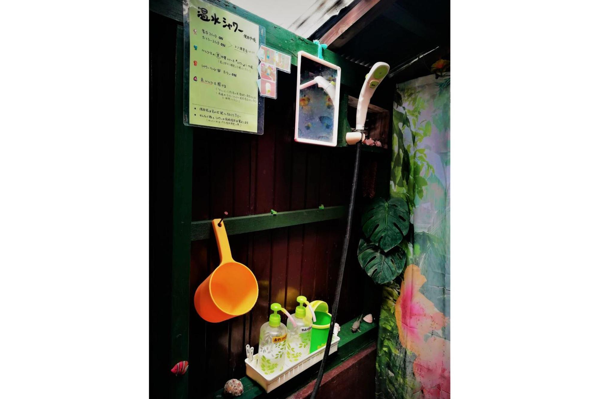 奄美ゲストハウス＆レンタルバイク『昭和荘』 瀬戸内町 エクステリア 写真